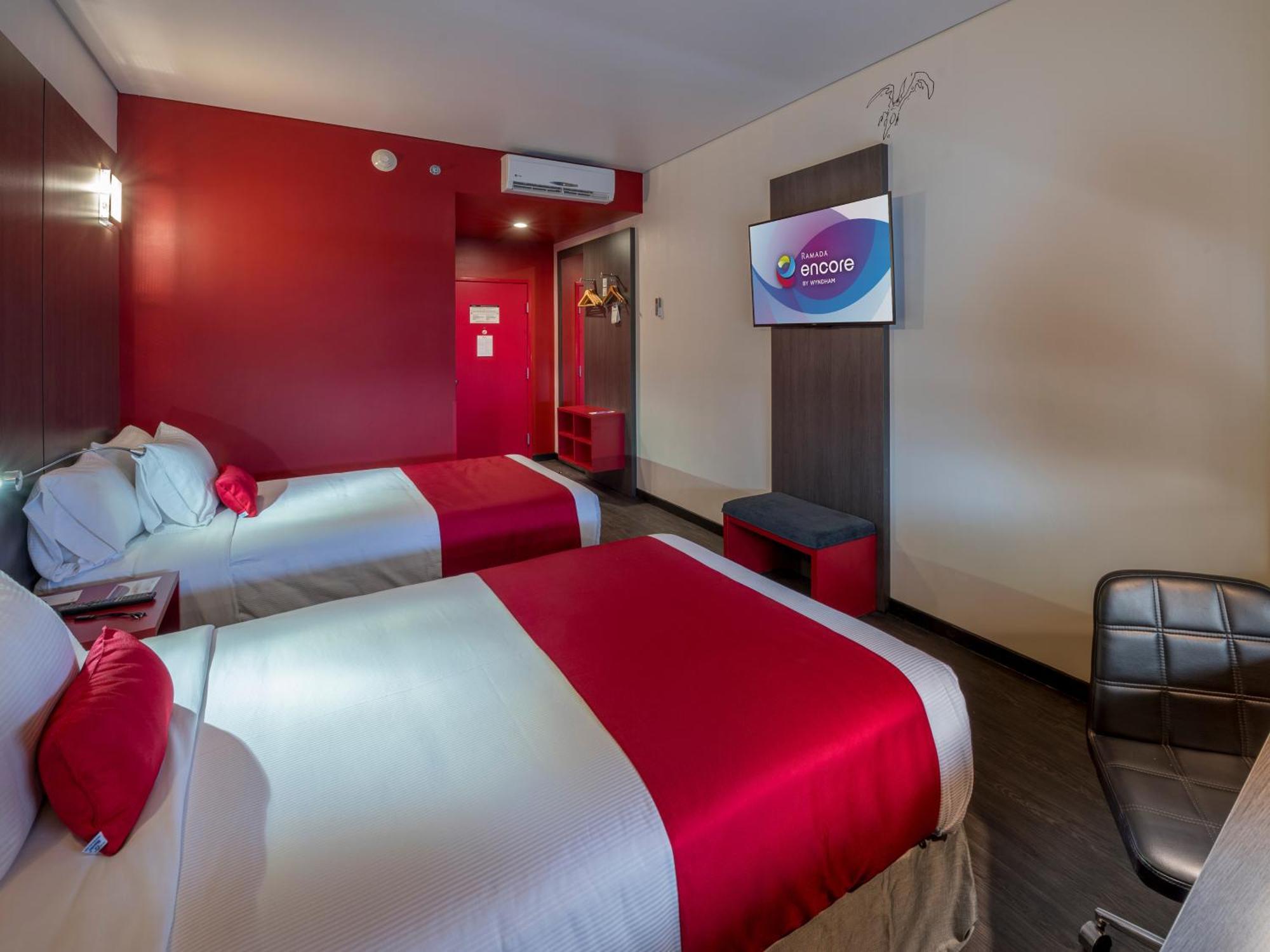 Palomar Ramada Encore By Wyndham Guadalajara Sur מראה חיצוני תמונה