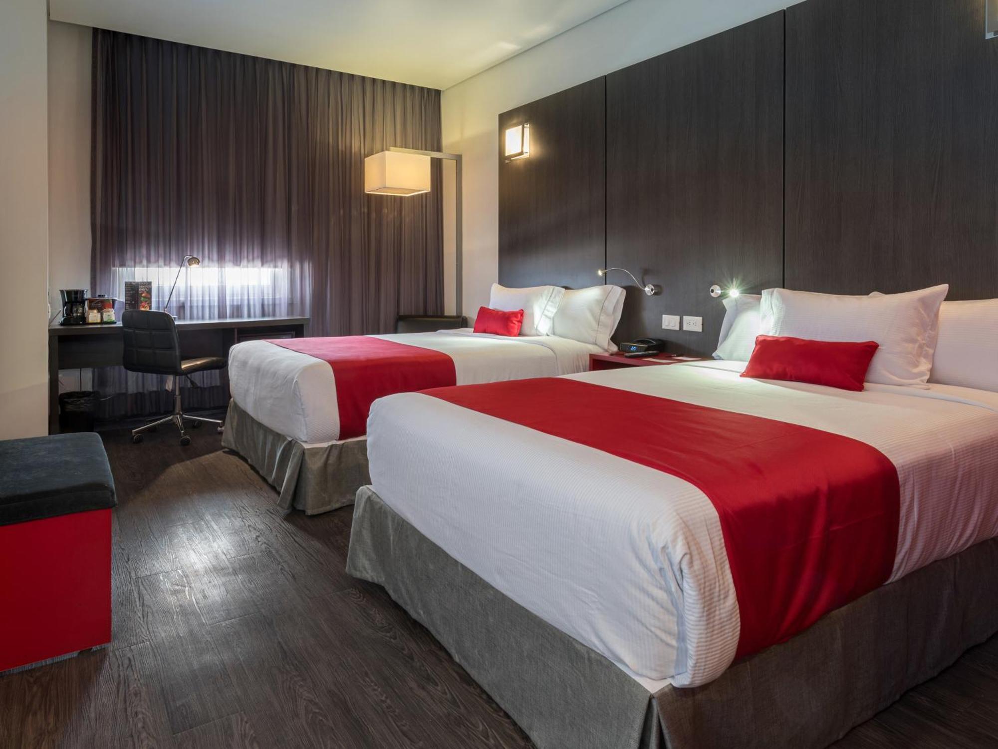 Palomar Ramada Encore By Wyndham Guadalajara Sur מראה חיצוני תמונה